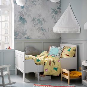 Extending kids bed