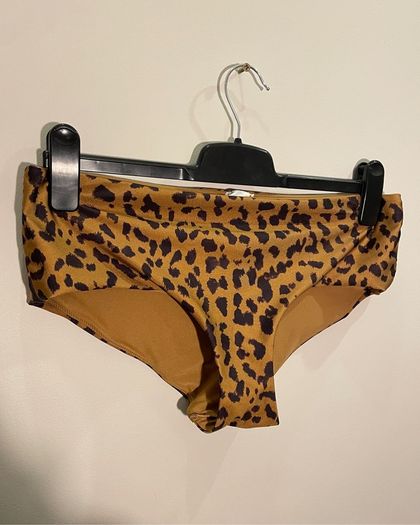 H&M Leopard Bikini Bottoms Size 16!