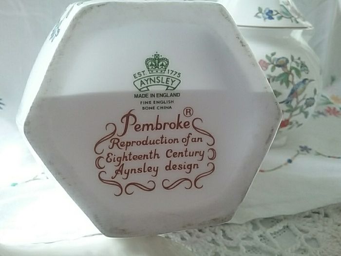 Aynsley Pembroke China