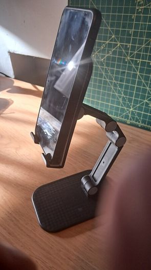 Desktop Phone Stands
