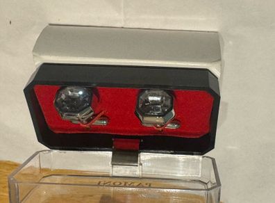 cufflinks