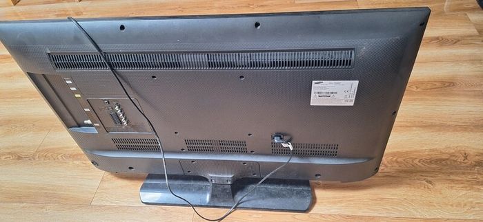 Samsung 40" Full HD LED TV