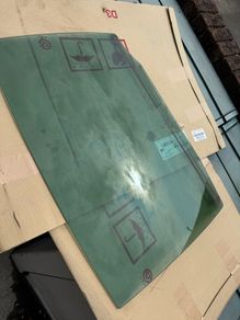 2021 Toyota Camry Rear windows