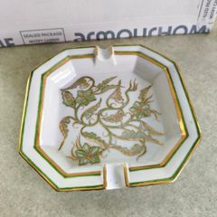 A Charming Vintage Limoges Hand-Made, Hand-Painted Porcelain Cigar/Cigarette/Pipe Ashtray