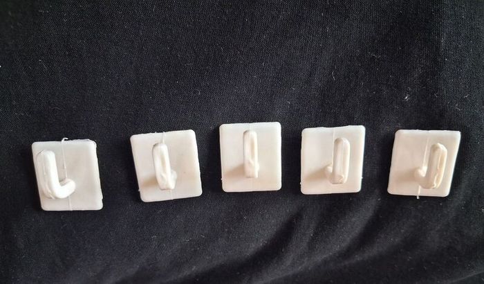 x5 Bundle - Brand New Self Adhesive Multi-Purpose Wall Mounted Hooks - RRP - 3.19