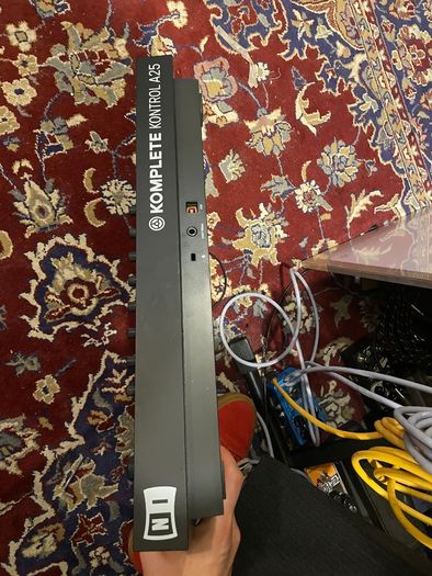 Midi Controller Komplete Kontrol A25
