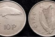 [#1042] - Ireland 1975 | 10 Pence | Irish 10p | Salmon | KM.23