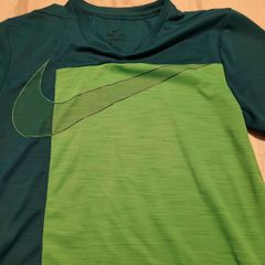 mens nike tshirt