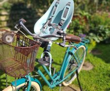 Urban Iki - front facing kid's bike seat