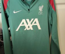 Liverpool slim Fit size S men's New no Tags