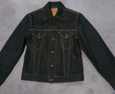 Levis Vintage 1990s Denim Trucker Jacket near new condition
