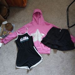 Girls clothes
