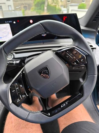 2025 Peugeot 3008 GT