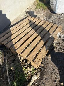 Pallets free to take