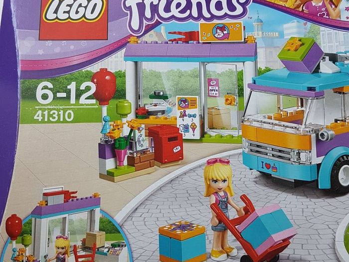 Lego Friends 41310 Heartlake Gift Delivery
