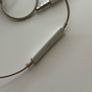 Apple earpods old plug Image 3