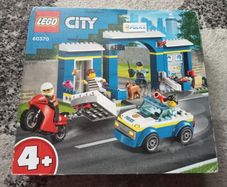 New Lego City Police Station Chase 60370