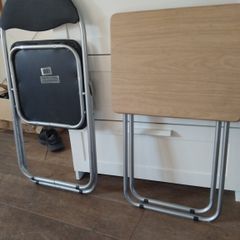 fold up table and chair