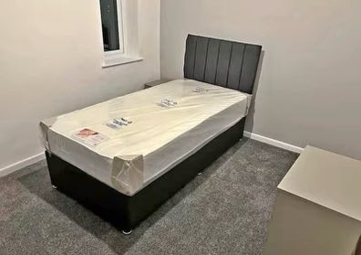 Single beds with headboard and mattress