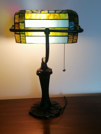 New Tiffany Bankers Lamp  Dragonfly Stained Glass