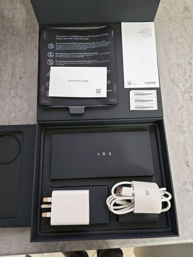 honor magic v3 foldable phone