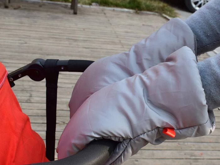 Winter pram hand muff baby carriage pushchair warm Fur Fleece hand cover buggy Clutch Cart Muff Glove stroller accessories
