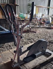 Reebok Cross Trainer Elliptical Exercise Machine
