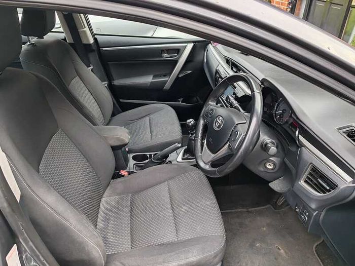 2014 Toyota Corolla Luna