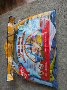 baby play mat and baby carrier