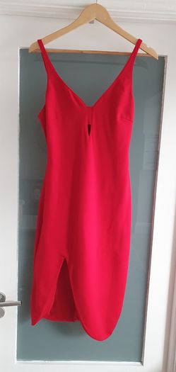 Sportsgirl red bodycon dress Sz M (Fit 10-12UK) - Rrp125 AUD