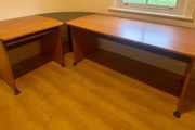 corner desk