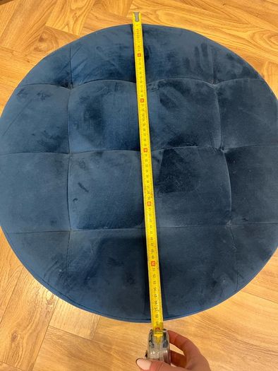 footstool / ottoman with storage