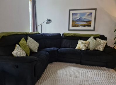 Black Recliner Corner Sofa