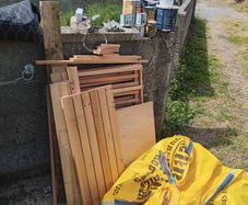 free paint,bags,timber