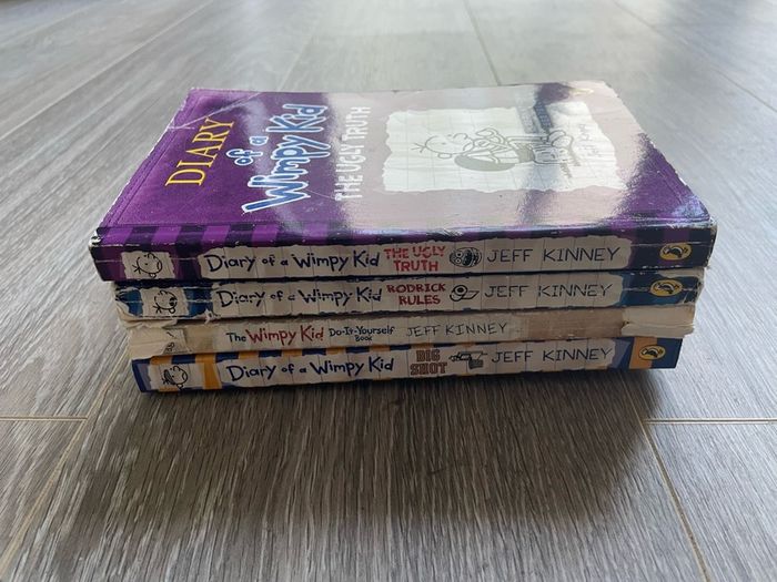 LOTS of Childrens Book Bundles - Football Books, Wimpy Kid, Cat Kid, Skulduggery Pleasant etc