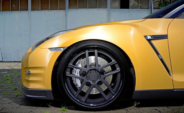 Brushed Aluminium Vinyl 152 x 30cm Roll - 6 colours available - Bubble Free Car Wrap