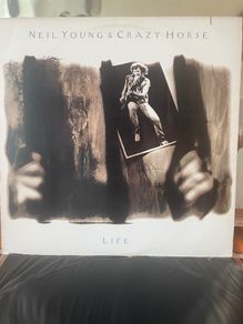 Neil Young & Crazy Horse - Life (First Press)