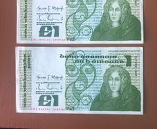 Two irish one pound punt notes