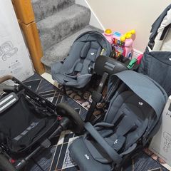 Joie Chrome DLX Trio 3-in-1 Travel System Bundle with i-Snug 2 Car Seat and ISOFix Base