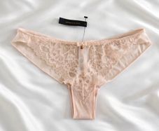 Ann Summers Sexy Lace Brazilian Nude s. XS