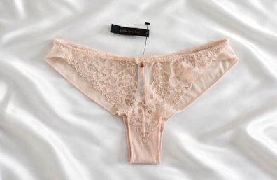 Ann Summers Sexy Lace Brazilian Nude s. XS
