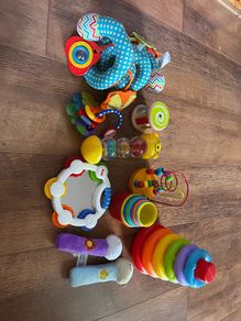 Bundle of newborn/ baby toys