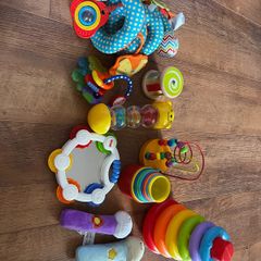 Bundle of newborn/ baby toys