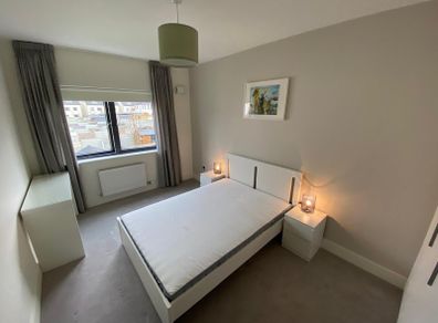 bedframe