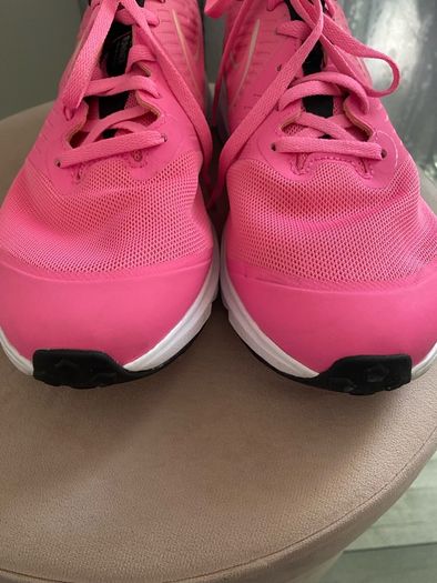 Nike woman's runners UK 6