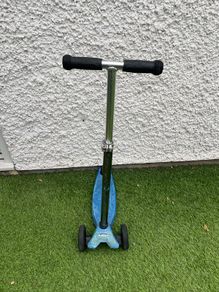Blue Maxi Micro Scooter