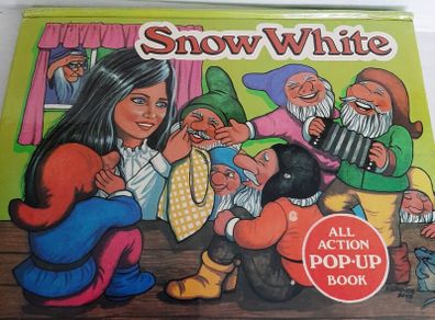 Pop up story book from 1971 Snow White