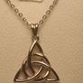 sterling silver Trinity knot pendant and chain Image 4