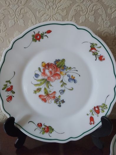 Arcopal France PROVINCIAL Plates NEW