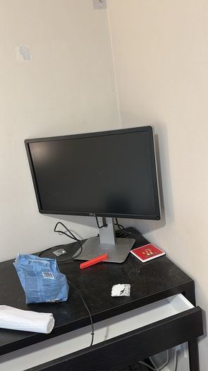 Computer desk